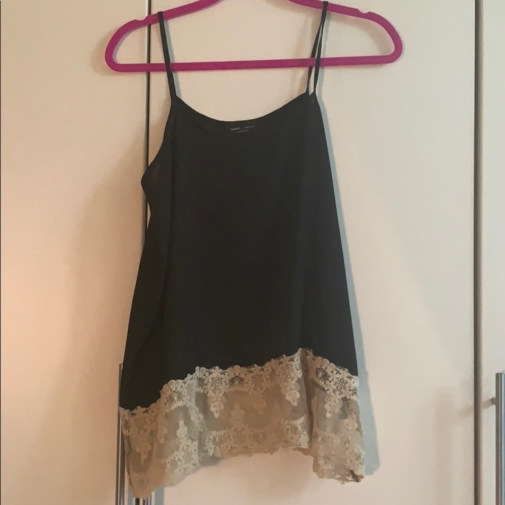Black and cream laced top